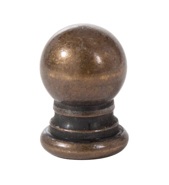 1" tall x 3/4" diameter Antique Brass Knob, Tap 1/8F (21028AX)