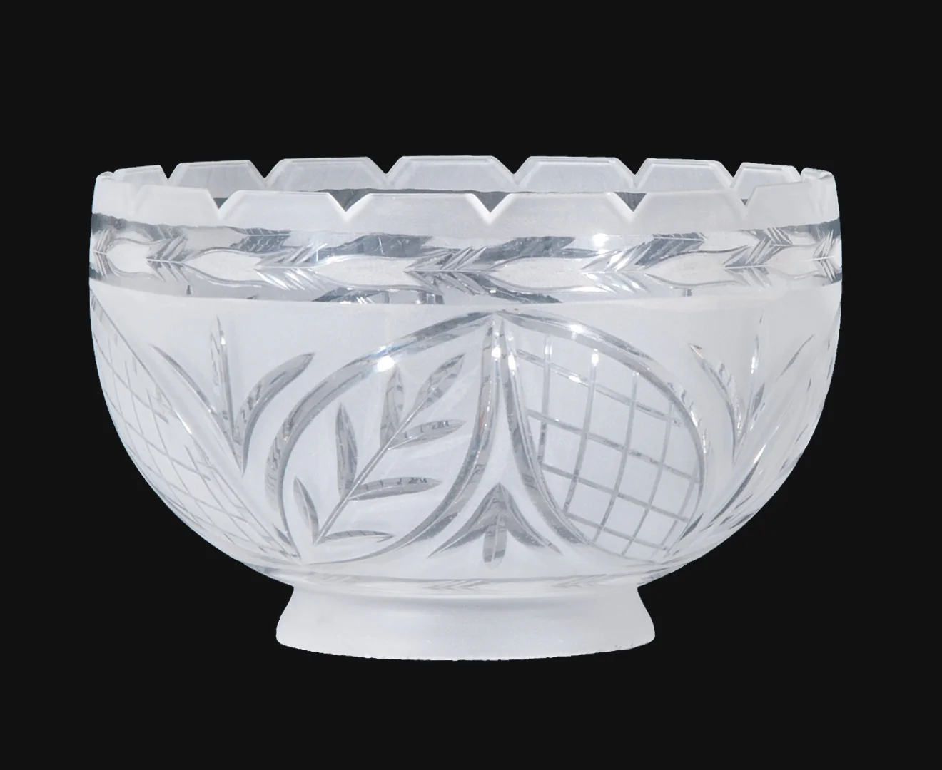 7-3/4 inch diameter Hand Engraved Victorian Style Gas Shade, 4 inch lip fitter (08507) - Image 3