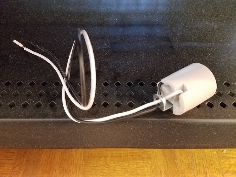 Medium Base Porcelain Socket With Hickey and 18" Lead Wires (47716) - Image 2