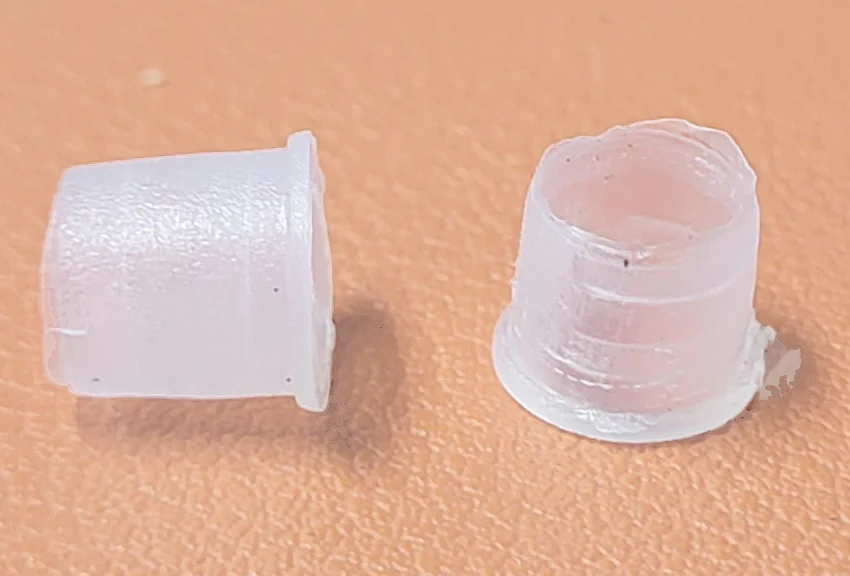 Clear Plastic Pipe Bushing and Lamp Cord Protector for 1/8 IPS Pipe (26918) - Image 4