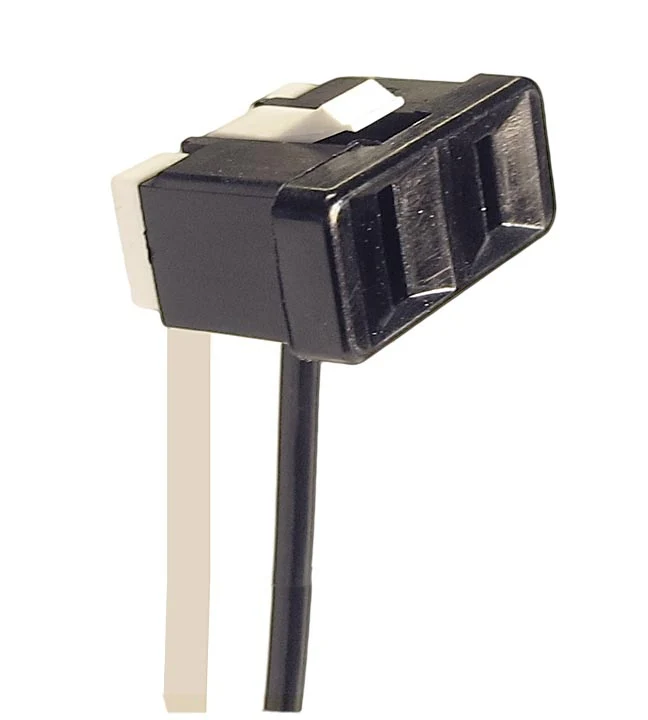 Snap-in Convenience Outlet (48520)